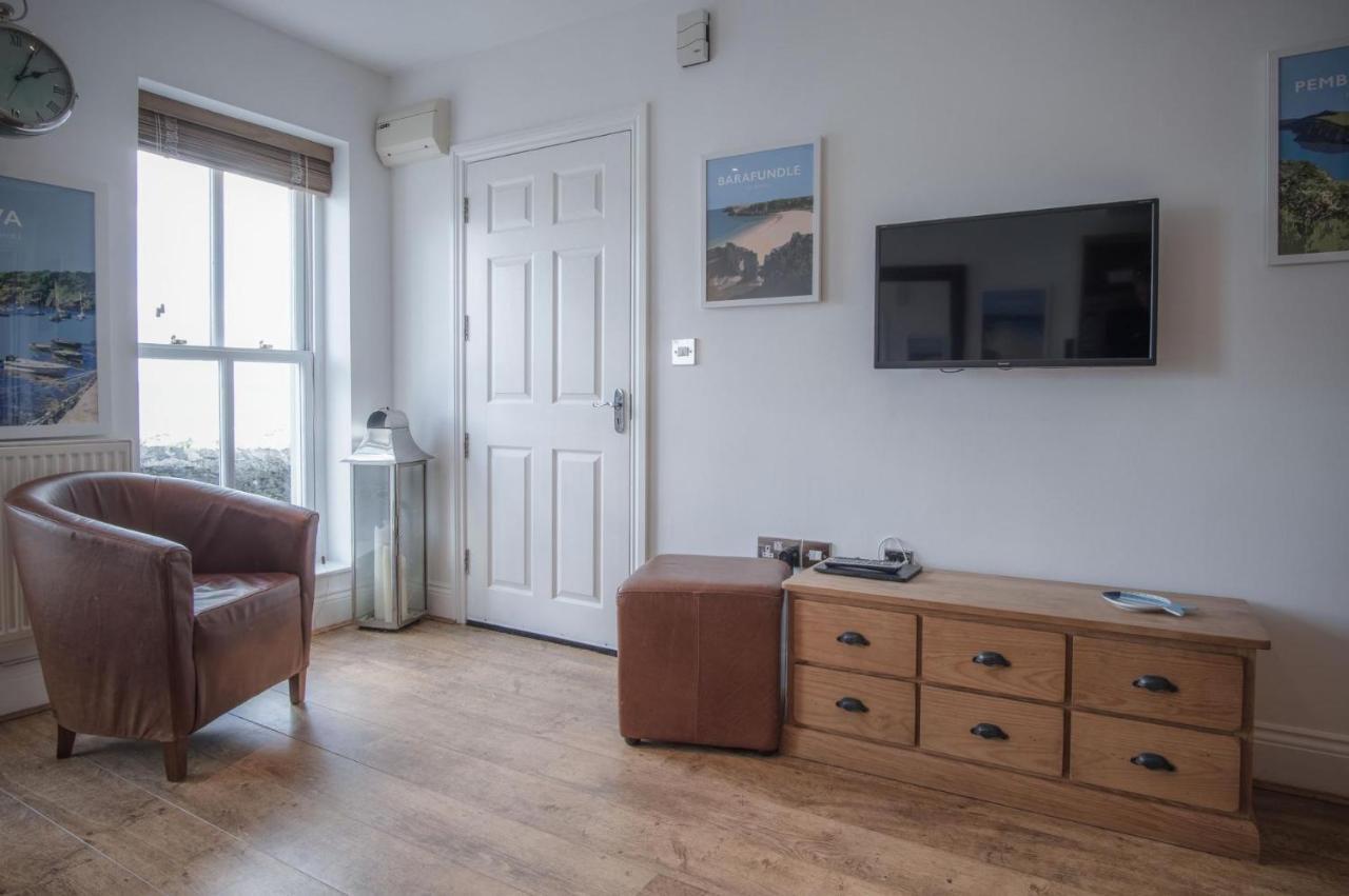 Goscar Court - 1 Bedroom Apartment - Tenby Ngoại thất bức ảnh