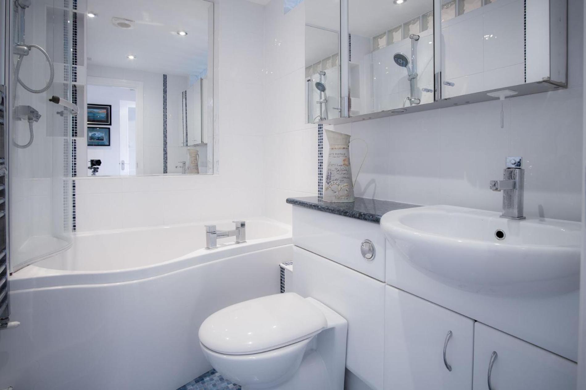 Goscar Court - 1 Bedroom Apartment - Tenby Ngoại thất bức ảnh